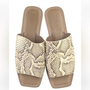 Mercedes Castillo leather animal print slides, size 6.5